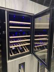 PANDO Caves a Vin Colonne 04